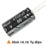 Quan sát Hình 14.10 và cho biết:  a) giá trị điện dung của tụ điện. b) ý nghĩa các thông số trên tụ điện.