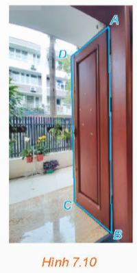 A close-up of a door

Description automatically generated