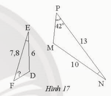 BÀI 2. CÁC TRƯỜNG HỢP ĐỒNG DẠNG CỦA HAI TAM GIÁC1. TRƯỜNG HỢP ĐỒNG DẠNG THỨ NHẤT (C.C.C)Bài 1:  Cho tam giác ABC và tam giác A B'C' có các kích thước như Hình 1. Trên cạnh AB và AC của tam giác ABC lần lượt lấy hai điểm M, N sao cho AM = 2 cm, AN = 3 cma) So sánh các tỉ số b) Tính độ dài đoạn thẳng MNc) Em có nhận xét gì về mối quan hệ giữa các tam giác ABC, AMN và A'B'C'Đáp án chuẩn:a)  b) MN = 4c) ΔAMN=ΔA′B′C′, ΔA′B′C′ ᔕ ΔABC và ΔAMN ᔕ ΔABCBài 2: Tìm trong Hình 4 các cặp tam giác đồng dạng Đáp án chuẩn: Hình b) và d) Hình a) và c) 2. TRƯỜNG HỢP ĐỒNG DẠNG THỨ HAI (C.G.C)Bài 1: Cho tam giác DEF và ABC có DE=  AB,DF= AC, (Hình 5). Trên tia AB, lấy điểm M sao cho AM = DE. Qua M kẻ MN // BC (N∈AC)a) So sánh các tỉ số b) So sánh AN và DFc) Tam giác AMN có đồng dạng với tam giác ABC không?d) Dự đoán sự đồng dạng của hai tam giác DEF và ABCĐáp án chuẩn: a) b) AN = DFc)  ΔAMN ᔕ ΔABCd) ΔDEF ᔕ ΔABCBài 2: Cho tam giác ADE và tam giác ACF có các kích thước như trong Hình 8. Chứng minh rằng ΔADE ᔕ ΔACFĐáp án chuẩn:  (hai góc đối đỉnh)=> ΔADE ᔕ ΔACF (c.g.c)3. TRƯỜNG HỢP ĐỒNG DẠNG THỨ BA (G.G)Bài 1: Cho hai tam giác ABC và A’B’C’ có ;  (Hình 9).Trên cạnh AC, Lấy điểm D sao cho DC = A'C'. Qua D kẻ đường thẳng song song với AB cắt cạnh BC tại E.a) Tam giác DEC có đồng dạng với tam giác ABC không?b) Nhận xét về mối quan hệ giữa tam giác A'B'C' và tam giác DECc) Dự đoán về sự đồng dạng của hai tam giác A'B'C' và ABCĐáp án chuẩn: a) DE // AB => ΔDEC ᔕ ΔABCb)  (cùng = A'C' = DC (gt) (gt)=> ΔA′B′C′=ΔDEC (g.c.g)c) ΔA′B′C′ᔕΔABCBài 2: Quan sát Hình 12.a) Chứng minh rằng ΔABC ᔕ ΔA′B′C′b) Tính độ dài B'C'Đáp án chuẩn: a)   => ΔABCᔕΔA′B′C′ (g.g)b) B'C' = 9Bài 3: Cho hình thang ABCD (AB // CD) có AB = 6m, CD = 15m, OD = 8m (Hình 13). Tính độ dài đoạn thẳng OBĐáp án chuẩn:OB = Bài 4: Qua các trường hợp đồng dạng của hai tam giác, hãy trả lời câu hỏi ở Hoạt động khởi động (trang 67)Đáp án chuẩn: Trường hợpHai tam giác bằng nhauHai tam giác đồng dạng13 cạnh tương ứng bằng nhau3 cạnh tương ứng tỉ lệ22 cạnh tương ứng và một góc kề với hai cạnh bằng nhau2 cạnh tương ứng tỉ lệ31 cạnh và 2 góc kề tương ứng bằng nhauChỉ 2 góc bằng nhau, không cần có điều kiện cạnhBÀI TẬP CUỐI SGKBài 1: a) Tam giác AFE và MNG ở Hình 14 có đồng dạng với nhau không? Vì sao?b) Biết tam giác AFE có chu vi bằng 15 cm. Tính chu vi tam giác MNGĐáp án chuẩn:a)  =  => ΔAFE ᔕ ΔMNGb) Chu vi MNG = 15 . 3 = 45 (cm)Bài 2: Tam giác ABC có độ dài AB = 4 cm, AC = 6 cm, BC = 9 cm. Tam giác A'B'C' đồng dạng với tam giác ABC và có chu vi bằng 66,5 cm. Hãy tính độ dài các cạnh của tam giác A'B'C'Đáp án chuẩn: A′B′ = 14, A′C′ = 21, B′C′ = Bài 3: Một công viên có hai đường chạy bộ hình tam giác đồng dạng như Hình 15. Kích thước của con đường bên trong lần lượt là 300 m, 350 m và 550 m. Cạnh ngắn nhất của con đường bên ngoài là 660 m. Nam chạy bốn vòng trên con đường bên trong, Hùng chạy hai vòng trên con đường bên ngoài. So sánh quãng đường chạy được của hai bạn.Đáp án chuẩn: Bằng nhauBài 4: Xét xem cặp tam giác nào trong các Hình 16a, 16b đồng dạng?Đáp án chuẩn:a) ΔDEF ᔕ ΔABC (c.g.c)b) Hai tam giác này không đồng dạngBài 5: Trong Hình 17, cho biết DE = 6 cm, EF= 7,8 cm, NP = 13 cm, NM = 10 cm,   và  = 420. Tính Đáp án chuẩn: = 420 BÀI 2. CÁC TRƯỜNG HỢP ĐỒNG DẠNG CỦA HAI TAM GIÁC