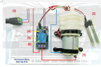 Cho biết tên của bộ phận (4) trong sơ đồ lắp mạch điện điều khiển sử dụng mô đun cảm biến độ ẩm sau: